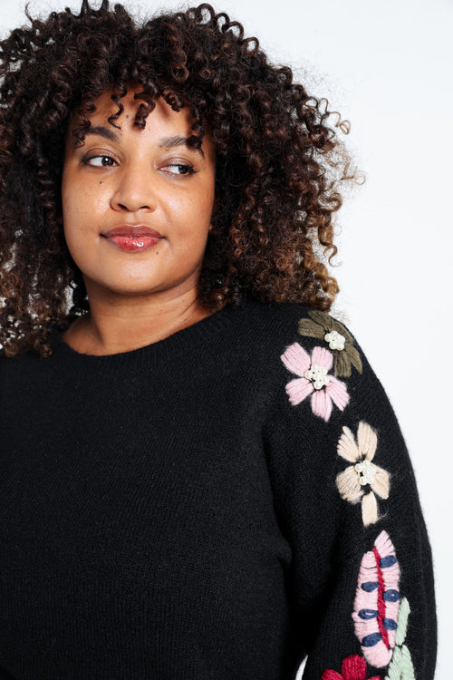 Pull uni avec manches détail broderies-Paprika-4