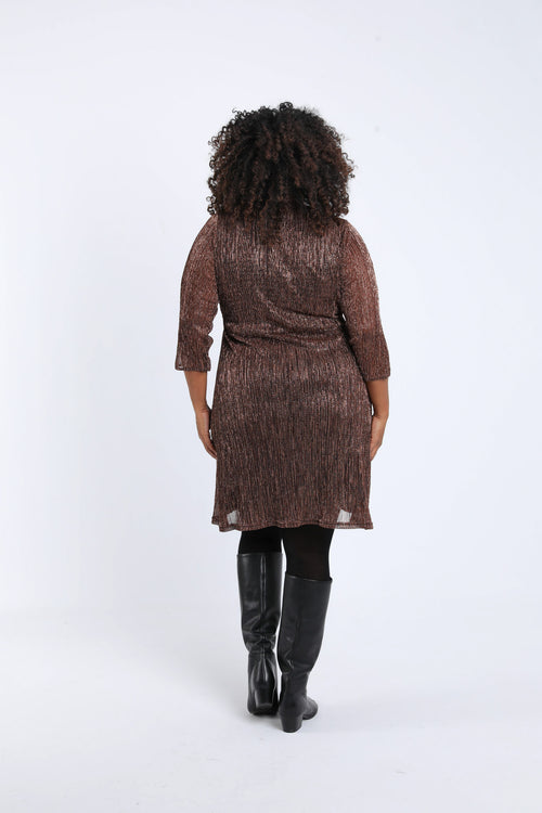 Brons / 46-Paprika-1