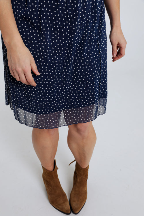 Jurk van plissé voile met stippenprint-Paprika-5