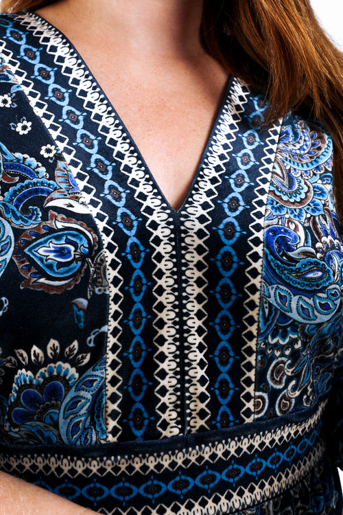 Jurk van fluweel met paisleyprint-Paprika-4