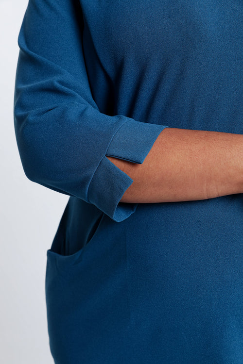 Korte, effen jurk in crêpe met zakken-Paprika-4