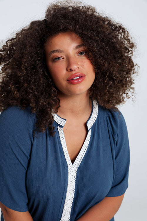 Effen viscose blouse met macramé-Paprika-4
