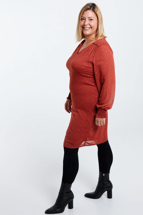 Korte, effen jurk met schouderuitsnijdingen-Paprika-6