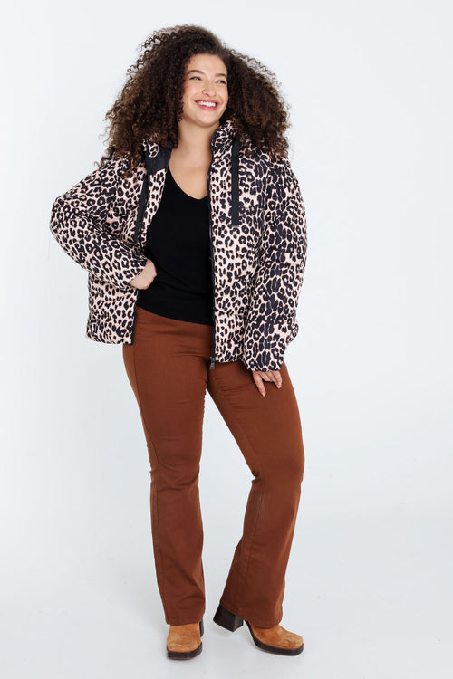 Korte gewatteerde jas met dierenhuidmotief-Paprika-10