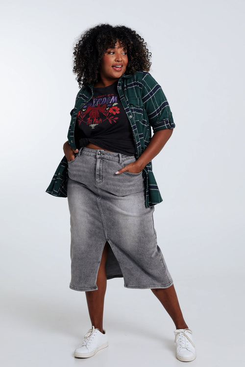 Halflange, effen rok met split vooraan en 5 zakken-Paprika-8